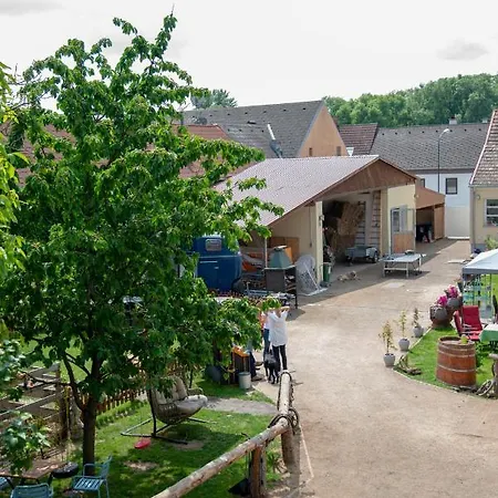 Ranchzimmer Am Hippo-campus Reit- Und Therapiezentrum Alojamento de Acomodação e Pequeno-almoço