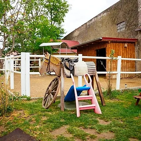 Alojamento de Acomodação e Pequeno-almoço Ranchzimmer Am Hippo-campus Reit- Und Therapiezentrum Deutsch Haslau