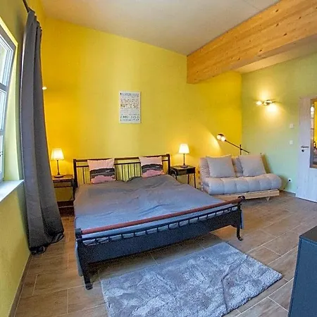 Alojamento de Acomodação e Pequeno-almoço Ranchzimmer Am Hippo-campus Reit- Und Therapiezentrum 3*