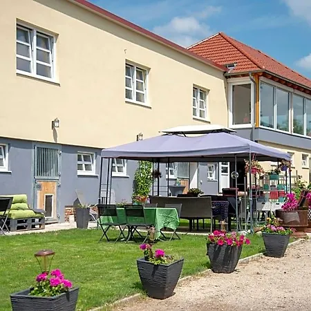Ranchzimmer Am Hippo-campus Reit- Und Therapiezentrum Alojamento de Acomodação e Pequeno-almoço